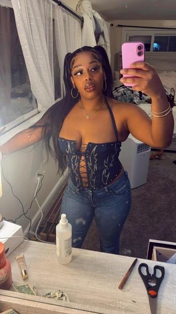 218-260-6376, 26  female escort, Hilton Head