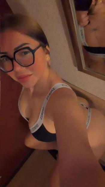 352-550-6627, 25  female escort, Hilton Head