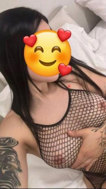 CAROLIN, 24  female escort, Hilton Head